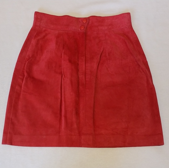 Vintage Danier Suede Jacket & Skirt Set - Picture 11 of 12